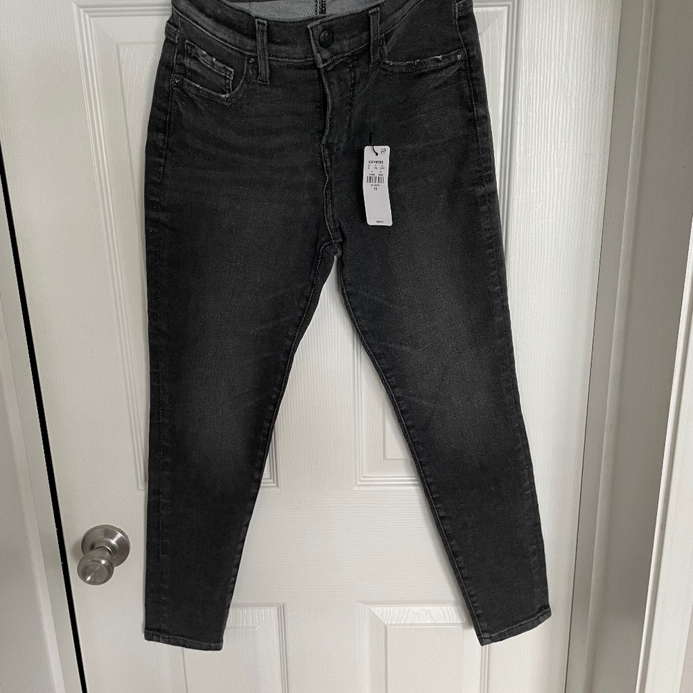 Express 2S-new with tags